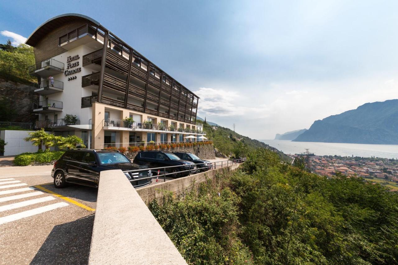 Garda Hotel Forte Charme Torbole Sul Garda Exteriör bild